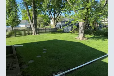 5 Mohawk Court, Buffalo Grove, IL 60089 - Photo 3