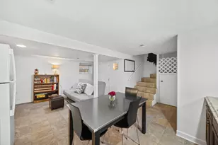 4906 W Argyle St, Chicago, IL 60630 - Photo 15