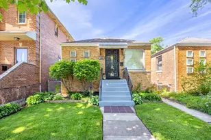 4906 W Argyle St, Chicago, IL 60630 - Photo 1