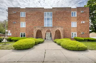 9721 S Cicero Ave, Oak Lawn, IL 60453 - Photo 1
