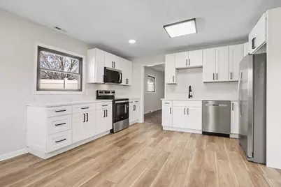 629 Thornton Street, Lockport, IL 60441 - Photo 5