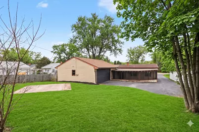 629 Thornton Street, Lockport, IL 60441 - Photo 15