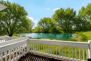 1254 Ballantrae Pl, Mundelein, IL 60060 - Photo 9