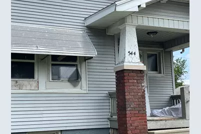 552 W Center Street, Decatur, IL 62526 - Photo 3