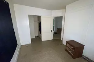 552 W Center St, Decatur, IL 62526 - Photo 9