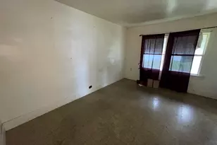 552 W Center St, Decatur, IL 62526 - Photo 13
