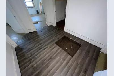 552 W Center Street, Decatur, IL 62526 - Photo 21