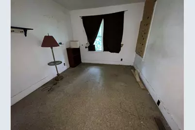552 W Center Street, Decatur, IL 62526 - Photo 29