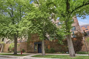 525 Grove St, Evanston, IL 60201 - Photo 1