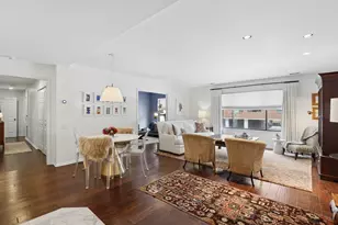 525 Grove St, Evanston, IL 60201 - Photo 3