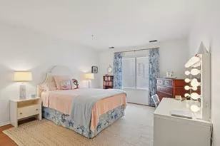 525 Grove St, Evanston, IL 60201 - Photo 17