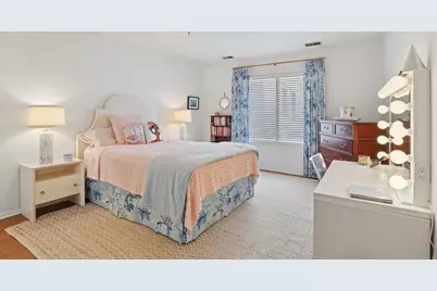 525 Grove Street #2D, Evanston, IL 60201 - Photo 15