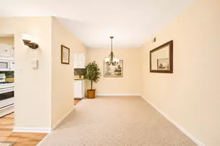 12750 Carriage Ln, Crestwood, IL 60418 - Photo 5