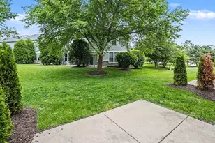 608 Hawley Dr, Oswego, IL 60543 - Photo 15