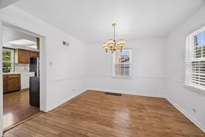 619 Westchester Boulevard, Westchester, IL 60154 - Photo 5