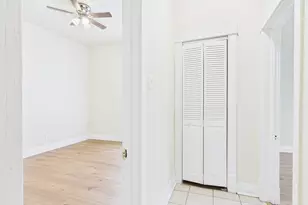 5328 S Calumet Ave, Chicago, IL 60615 - Photo 9