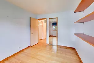 309 Wisconsin Dr, Des Plaines, IL 60016 - Photo 23