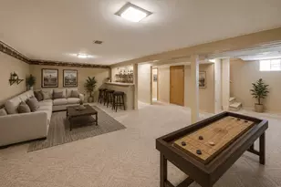 309 Wisconsin Dr, Des Plaines, IL 60016 - Photo 27