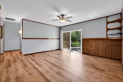 1272 Arlington Drive W, Hanover Park, IL 60133 - Photo 7