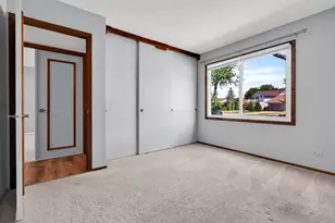 1272 Arlington Dr W, Hanover Park, IL 60133 - Photo 15