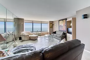 155 N Harbor Dr, Chicago, IL 60601 - Photo 3