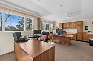 819 S Beverly Ln, Arlington Heights, IL 60005 - Photo 23