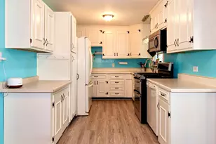 15526 S Scott Dr, Lockport, IL 60441 - Photo 9