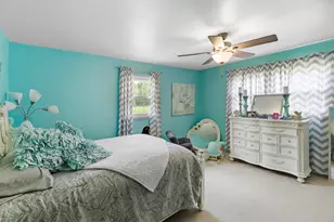 205 N Park St, Milford, IL 60953 - Photo 9