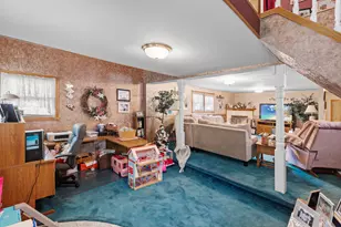 205 N Park St, Milford, IL 60953 - Photo 13
