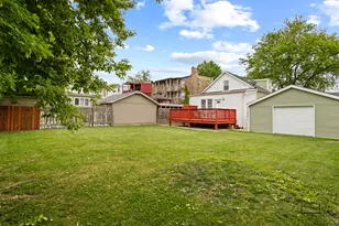 5010 W Newport Ave, Chicago, IL 60641 - Photo 27