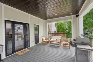 1842 N Whipple St, Chicago, IL 60647 - Photo 17
