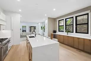 1842 N Whipple St, Chicago, IL 60647 - Photo 11
