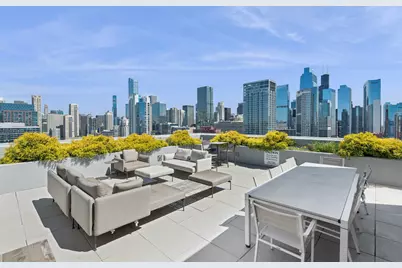 375 W Erie Street #604, Chicago, IL 60654 - Photo 35