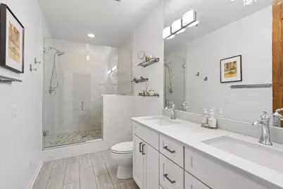 375 W Erie Street #604, Chicago, IL 60654 - Photo 19