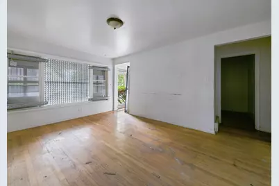 703 W 116th Street, Chicago, IL 60628 - Photo 3
