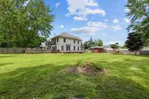 1202 20th Ave, Viola, IL 61486 - Photo 5