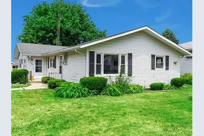 709 W McKinley Street, Harvard, IL 60033 - Photo 1
