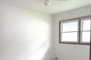 709 W McKinley St, Harvard, IL 60033 - Photo 13