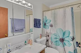 709 W McKinley St, Harvard, IL 60033 - Photo 23