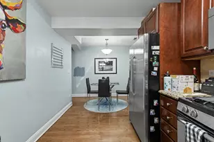 857 W Ainslie St, Chicago, IL 60640 - Photo 9