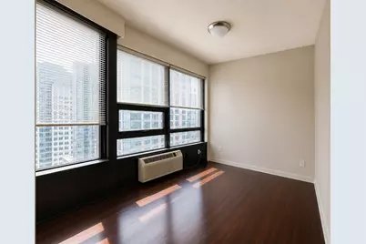 30 E Huron Street #4302, Chicago, IL 60611 - Photo 3