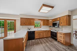 116 Northampton Dr, Oswego, IL 60543 - Photo 7