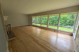 521 College Terrace, Dekalb, IL 60115 - Photo 15