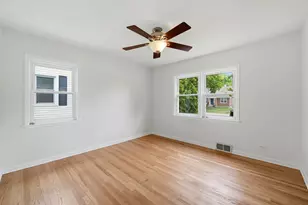 146 S Fremont St, Palatine, IL 60067 - Photo 15