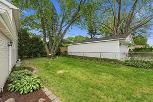 146 S Fremont St, Palatine, IL 60067 - Photo 29