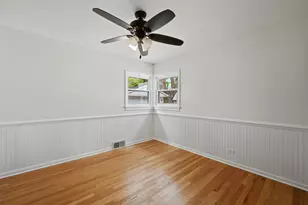 146 S Fremont St, Palatine, IL 60067 - Photo 13