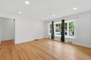 146 S Fremont St, Palatine, IL 60067 - Photo 3