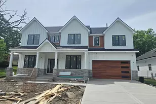 850 Forest Ave, Glen Ellyn, IL 60137 - Photo 3