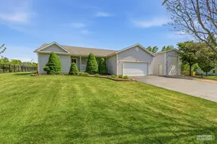 703 W Sycamore, Millington, IL 60537 - Photo 3
