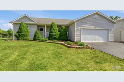 703 W Sycamore, Millington, IL 60537 - Photo 1